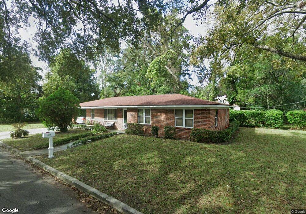 1311 3rd St, Brunswick, GA 31520 - photo 1