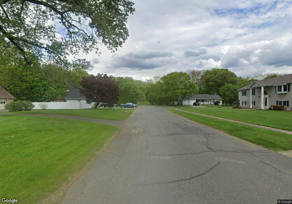 L18 Trinity Dr, West Springfield, MA 01089 - photo 1