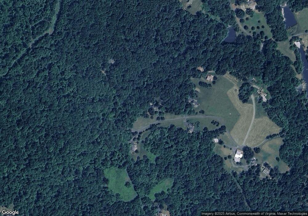 656 Rockfish Orchard Dr, Afton, VA 22920 - photo 1