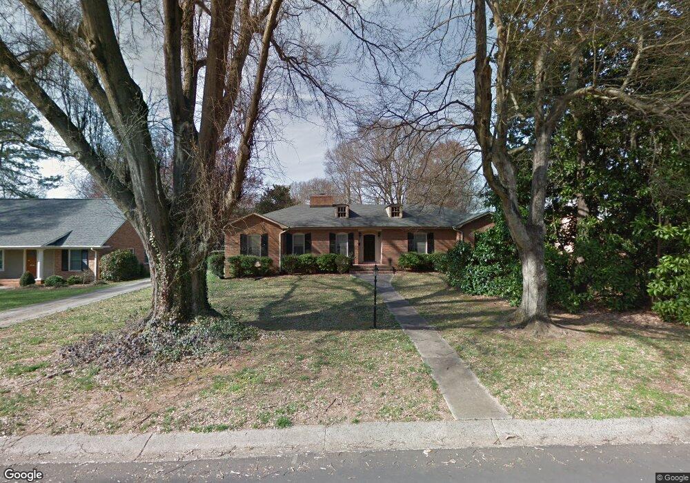 3100 Cloverfield Rd, Charlotte, NC 28211 - photo 1