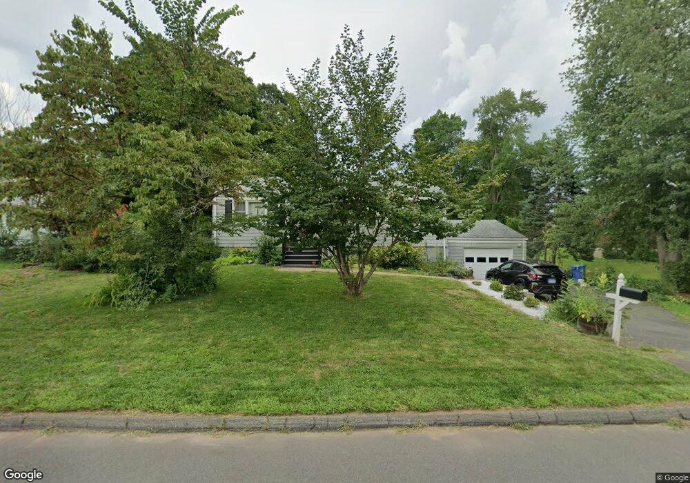 28 Reiman Dr, Cromwell, CT 06416 - photo 1