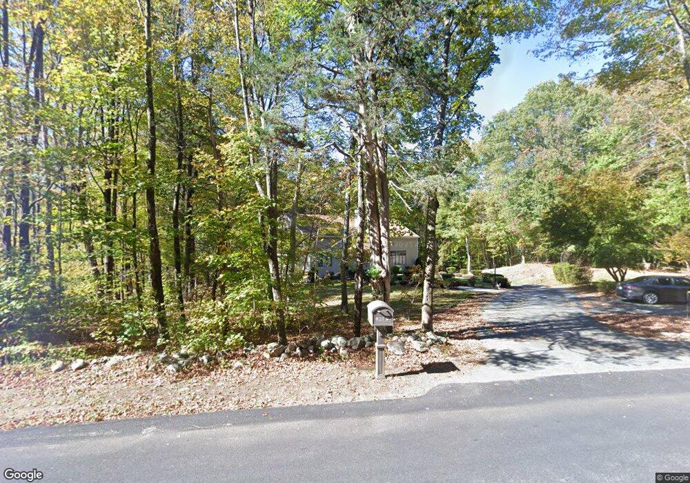 24 Brayton Rd, Smithfield, RI 02917 - photo 1