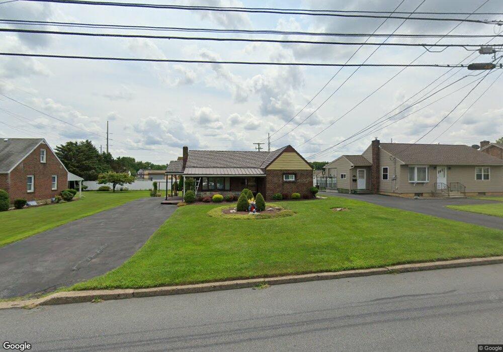 4824 Main St, Whitehall, PA 18052 - photo 1