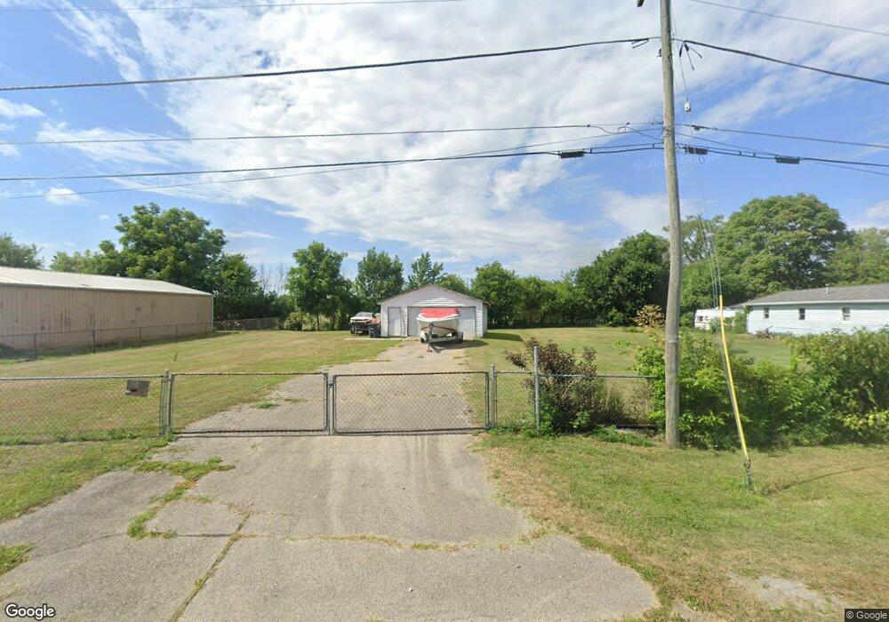 1606 E 17th St, Muncie, IN 47302 - photo 1