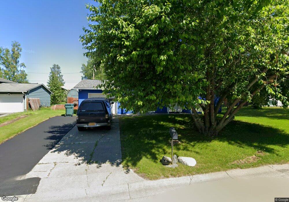 7571 E 20th Ave, Anchorage, AK 99504 - photo 1