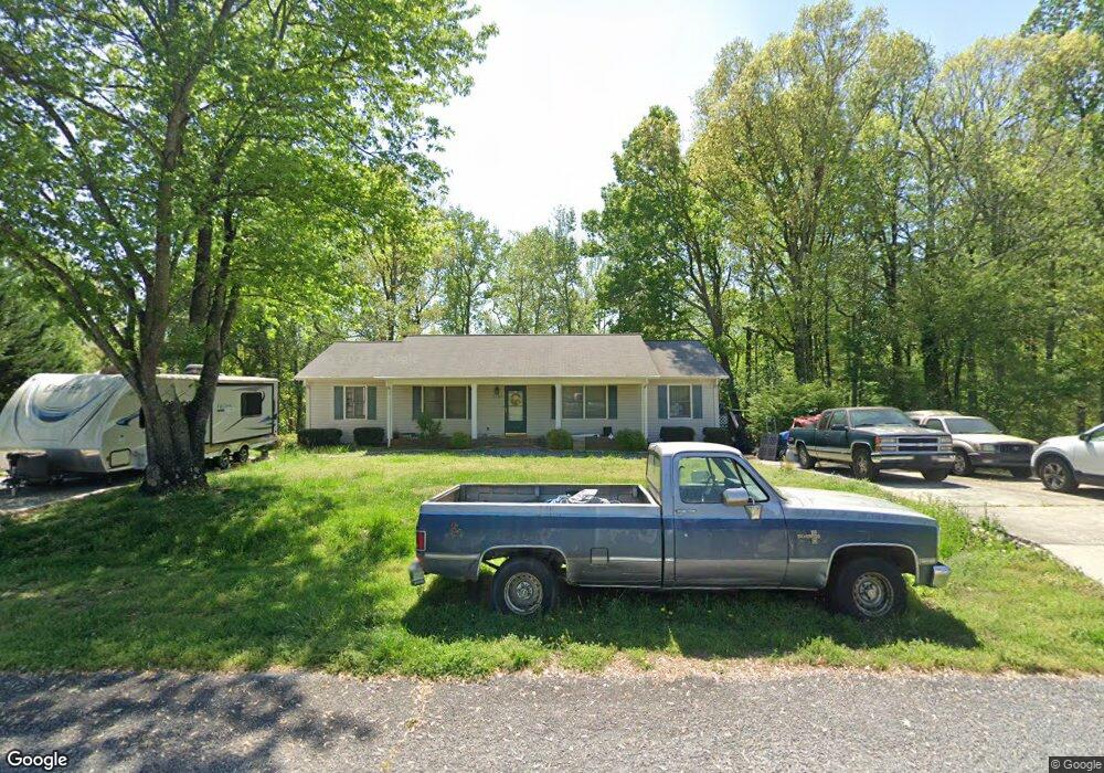 2107 Leona Dr, Greensboro, NC 27406 - photo 1