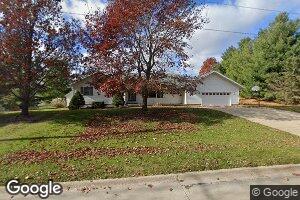 1010 S Stone St, Sigourney, IA 52591
