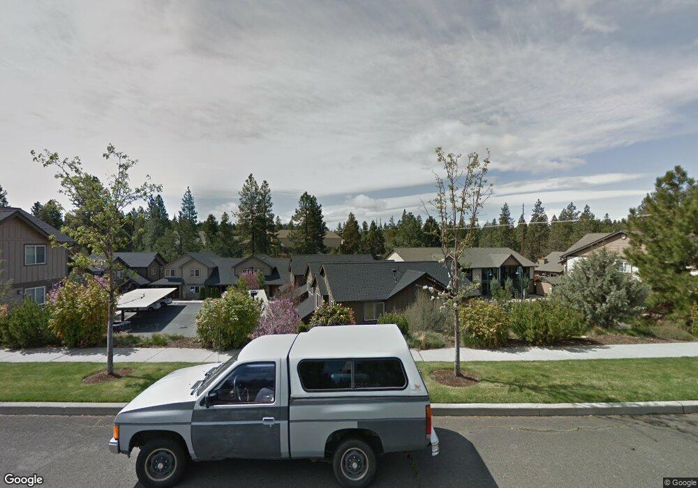 1945 NW Monterey Pines Dr unit 6, Bend, OR 97701 - photo 1