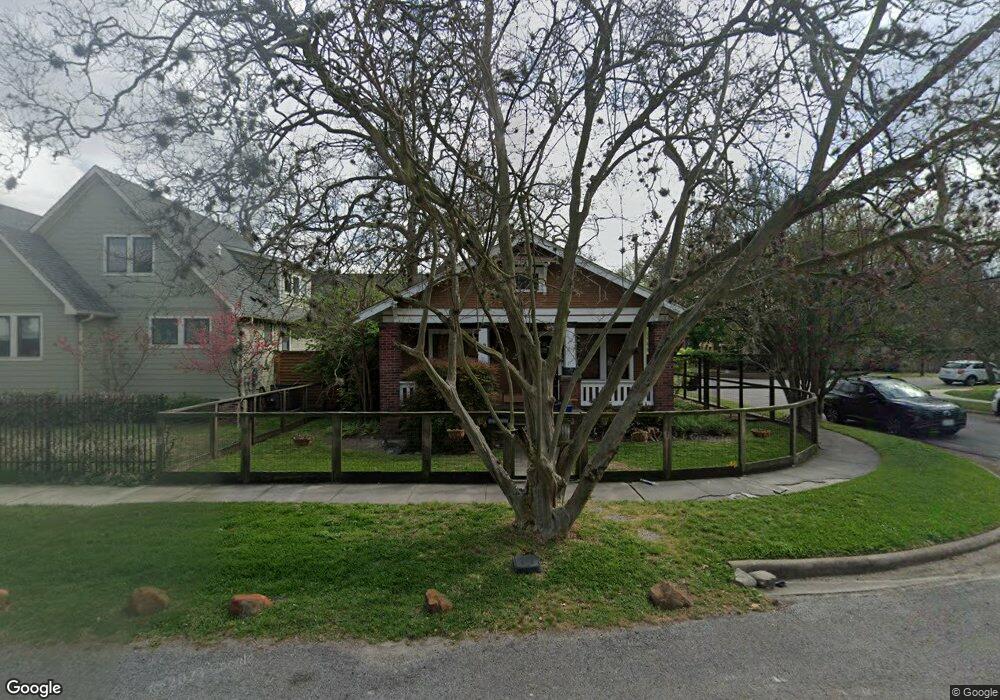 702 Wilken St, Houston, TX 77008 - photo 1