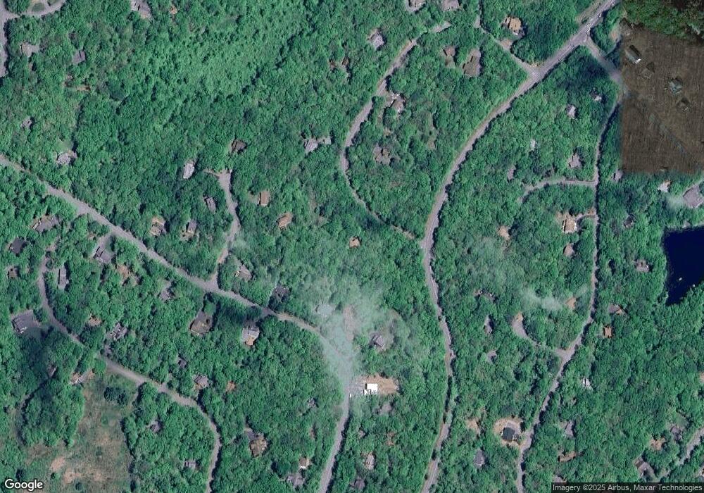 126 Concours Ln, Hawley, PA 18428 - photo 1