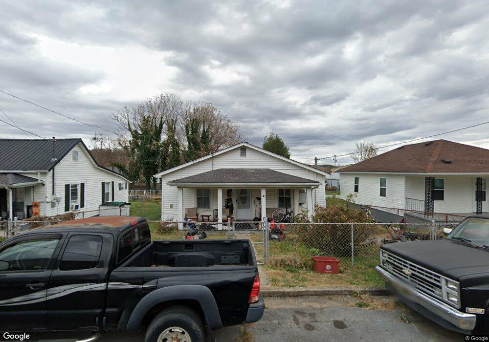 611 E Pine St, Johnson City, TN 37601 - photo 1
