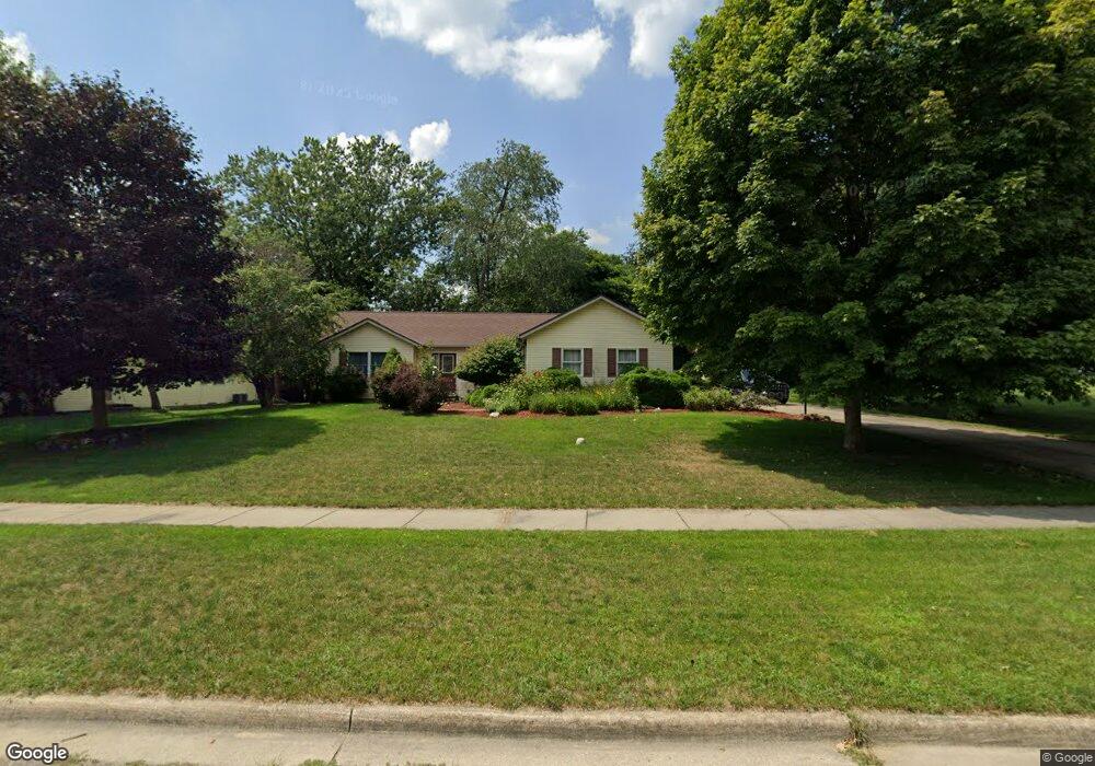 1008 Winchester Ct, Niles, MI 49120 - photo 1