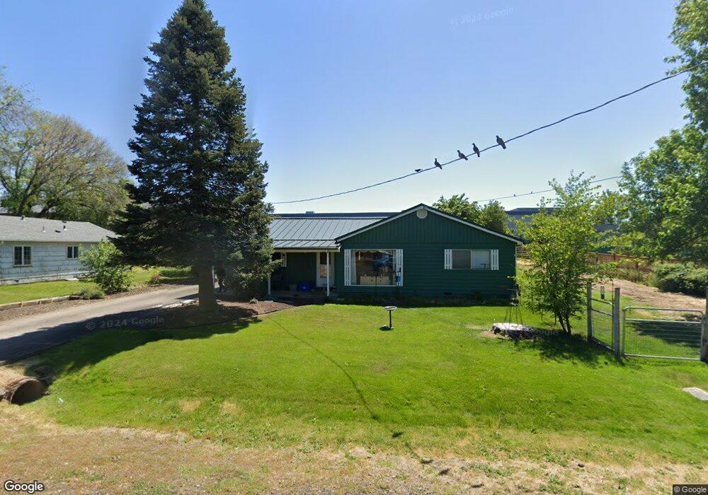 740 Lawnsdale Rd, Medford, OR 97504 - photo 1