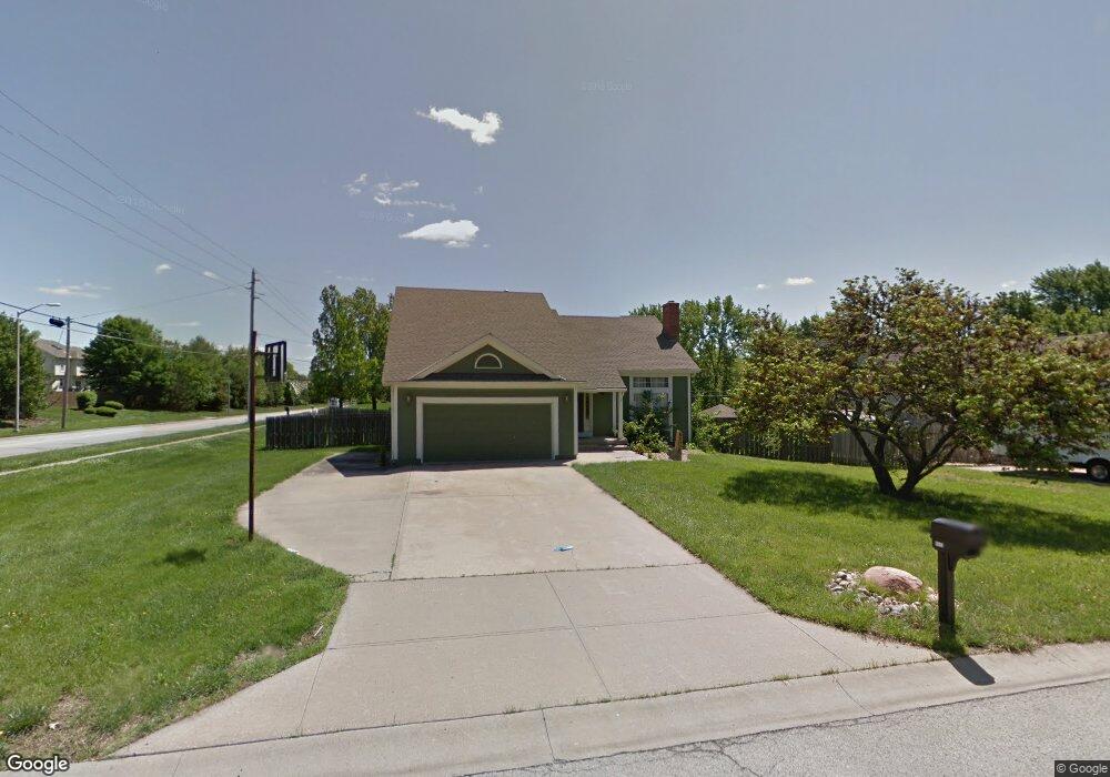 5523 Gleason Rd, Shawnee, KS 66226 - photo 1