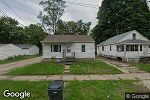 143 W Parker St, Waterloo, IA 50703