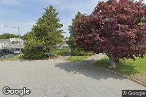 246 Seneca Dr, Groton, CT 06340