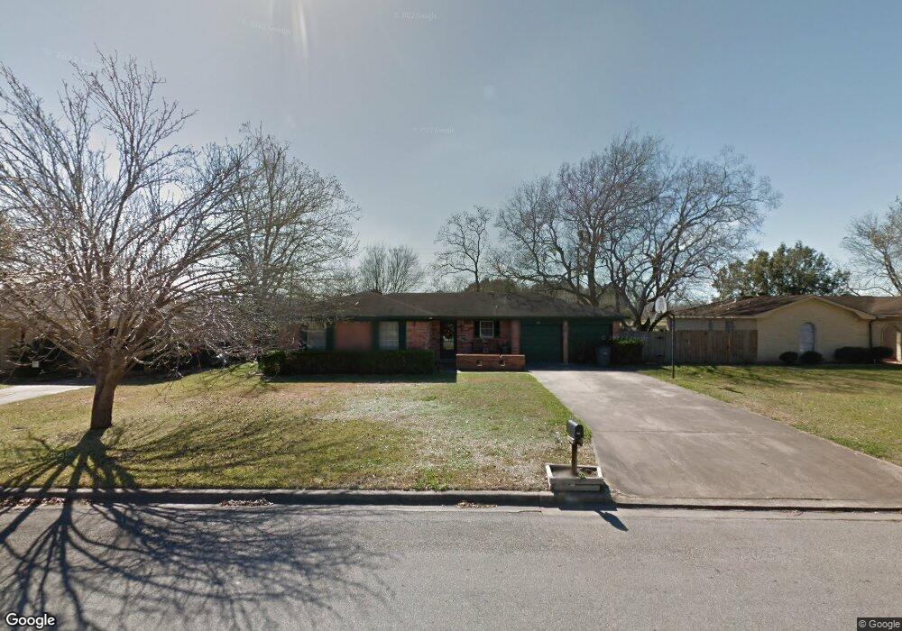 3832 Holly Glen Dr, Bay City, TX 77414 - photo 1