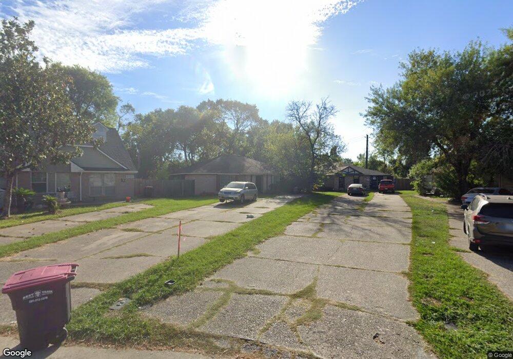 10010 Rosbrook Dr, Houston, TX 77038 - photo 1