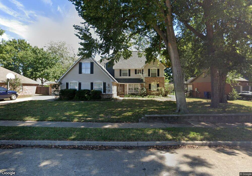 8405 S Millwood Rd, Broken Arrow, OK 74011 - photo 1