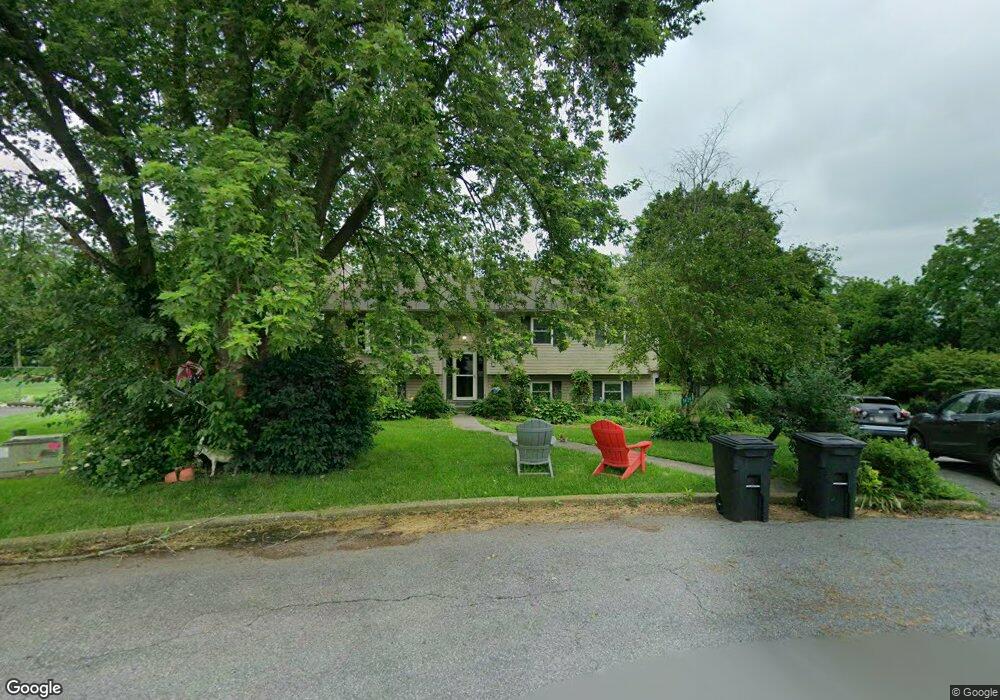 7424 Franks Dr, Bath, PA 18014 - photo 1