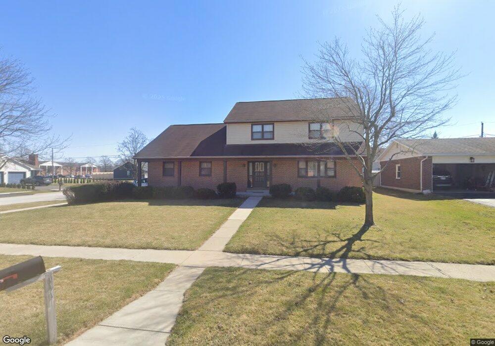 141 Marilyn Dr, Findlay, OH 45840 - photo 1