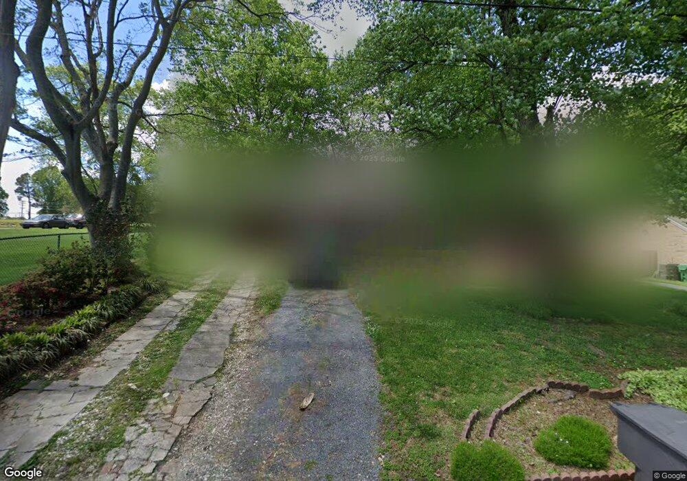 129 Spring Garden Cir, High Point, NC 27260 - photo 1