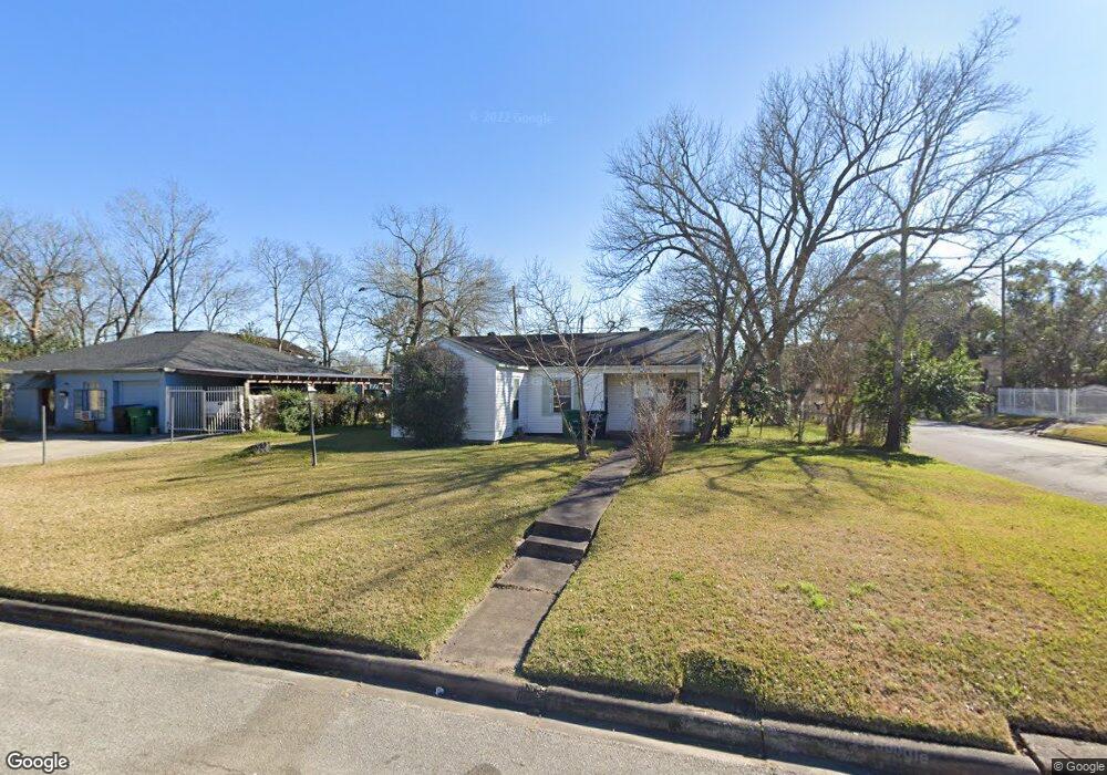 7102 Mchenry St, Houston, TX 77087 - photo 1