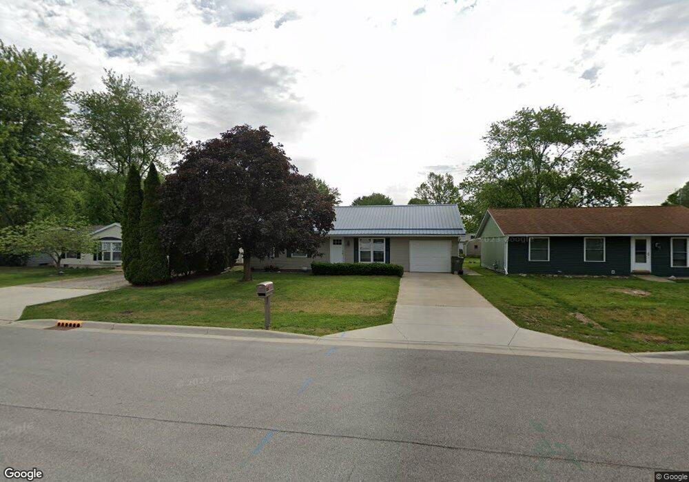 801 N Nappanee St, Nappanee, IN 46550 - photo 1