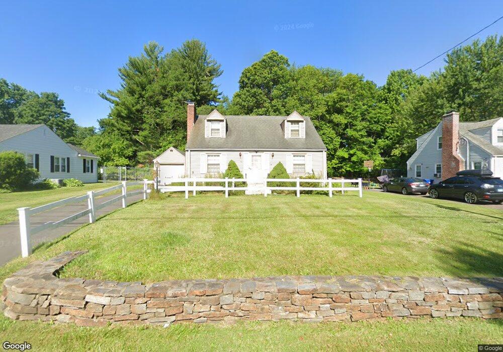 10 Lennox Ave, Windsor, CT 06095 - photo 1