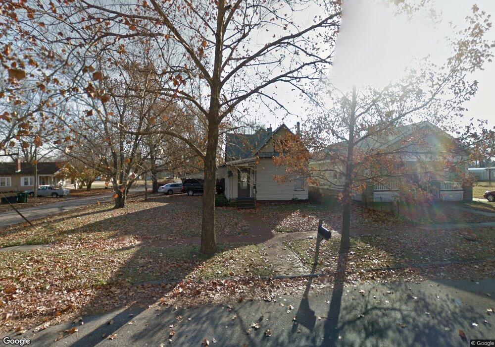 1400 Dirr Ave, Parsons, KS 67357 - photo 1