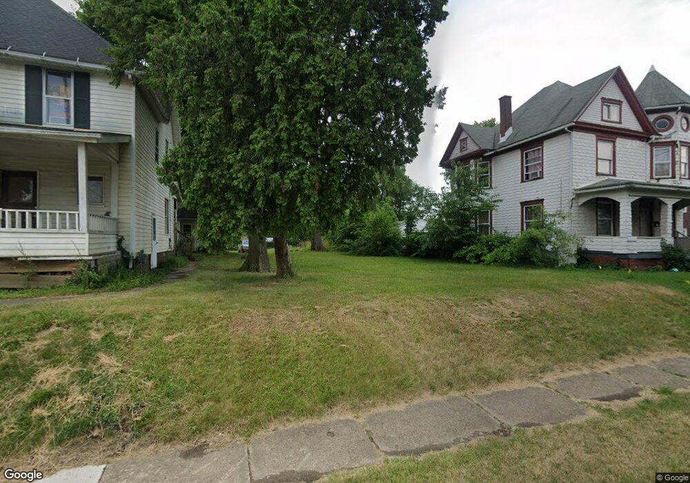 918 Shorb Ave NW, Canton, OH 44703 - photo 1