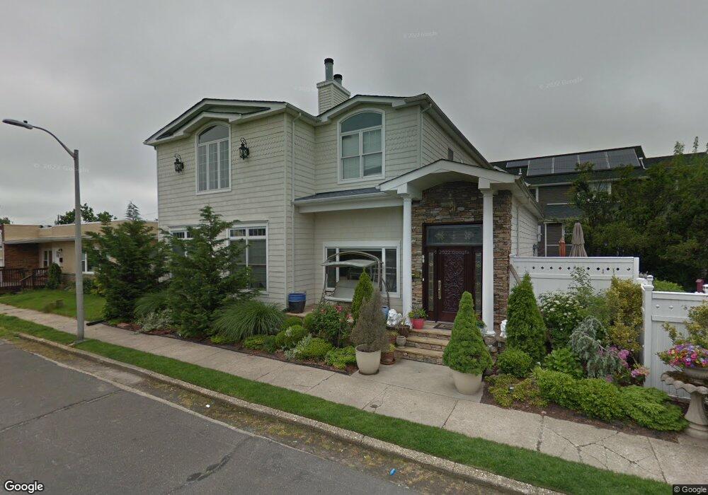 28 Clark St, Long Beach, NY 11561 - photo 1