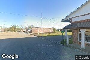 146 E Mills St, Dozier, AL 36028
