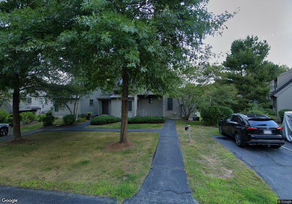 87 Catamount Rd unit A, Hartford, VT 05001 - photo 1