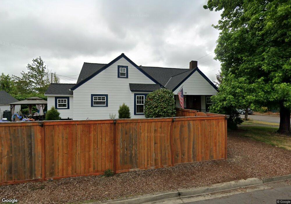 201 W 2nd St, Newberg, OR 97132 - photo 1