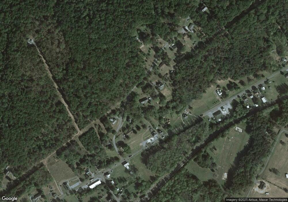 66 Pine Branch Dr, Bentonville, VA 22610 - photo 1