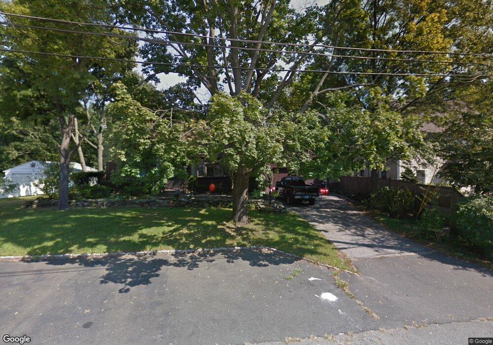 146 Sasapequan Rd, Fairfield, CT 06824 - photo 1