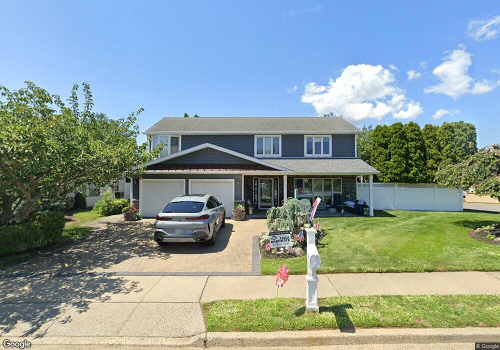 21 Ruth Place, Plainview, NY 11803 - photo 1