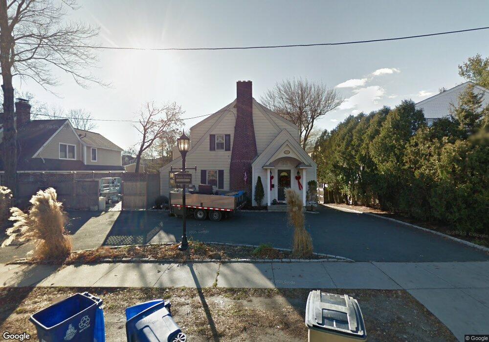 420 Courtland Ave unit 3, Stamford, CT 06906 - photo 1