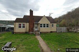 1 Willow Ct, Saint Albans, WV 25177