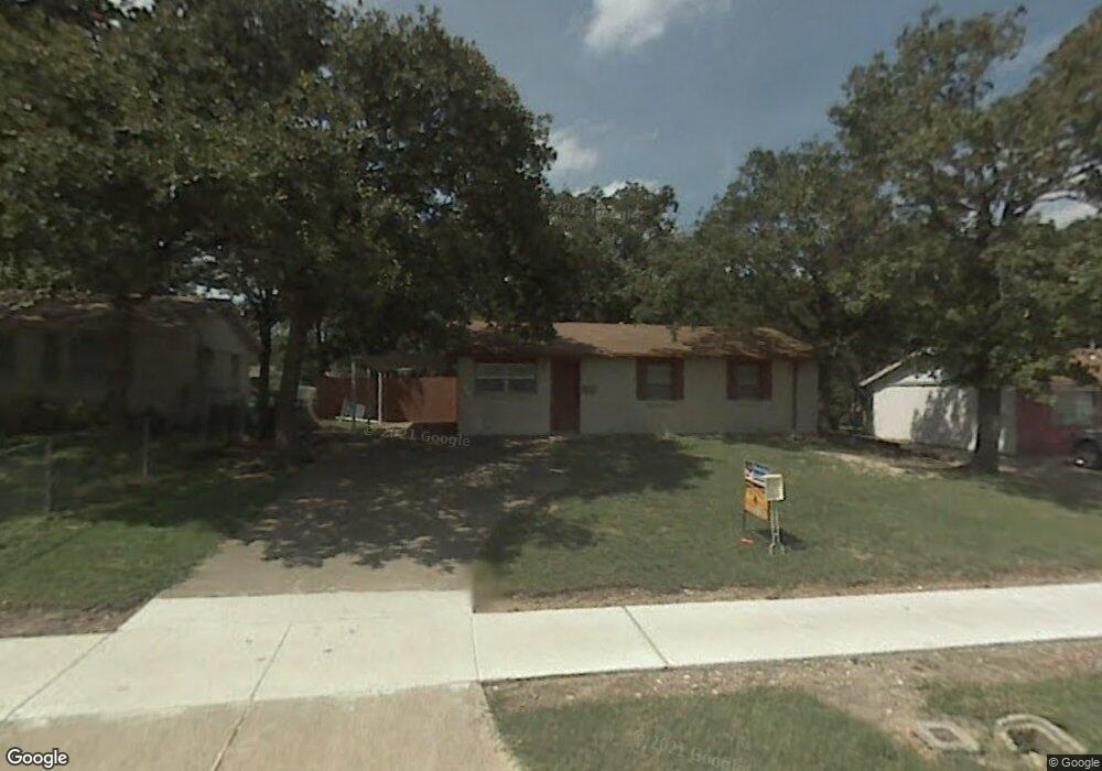 1303 Briarwood Dr, Mesquite, TX 75149 - photo 1
