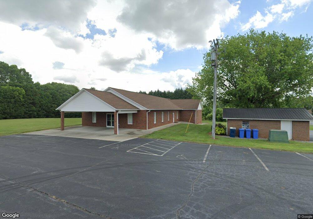 1842 Old Wilkesboro Rd, Statesville, NC 28625 - photo 1