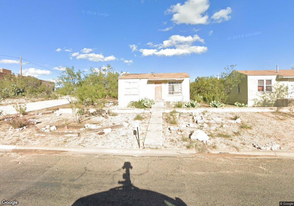 901 Nolan St, Big Spring, TX 79720 - photo 1