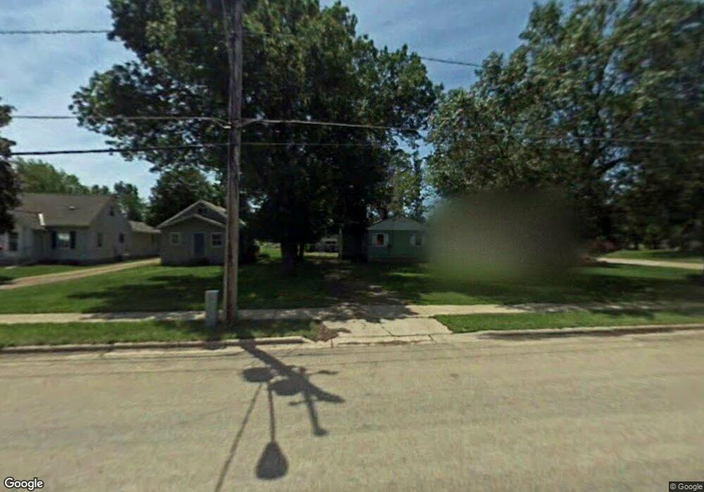 204 Main St E, Clarks Grove, MN 56016 - photo 1