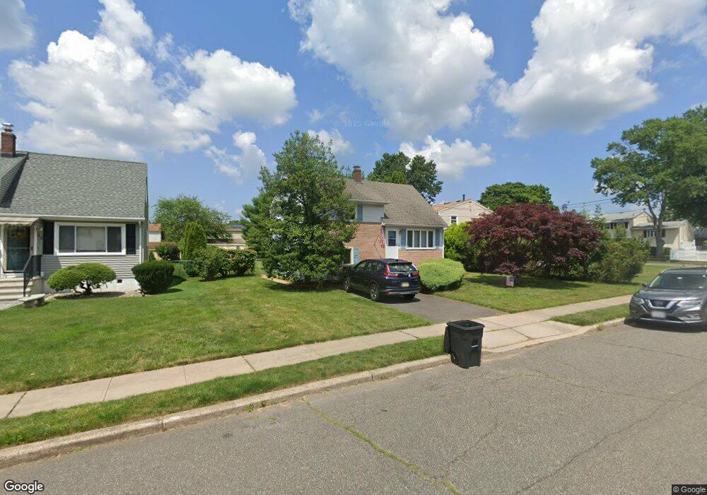 17 Avonridge Rd, Raritan, NJ 08869 - photo 1