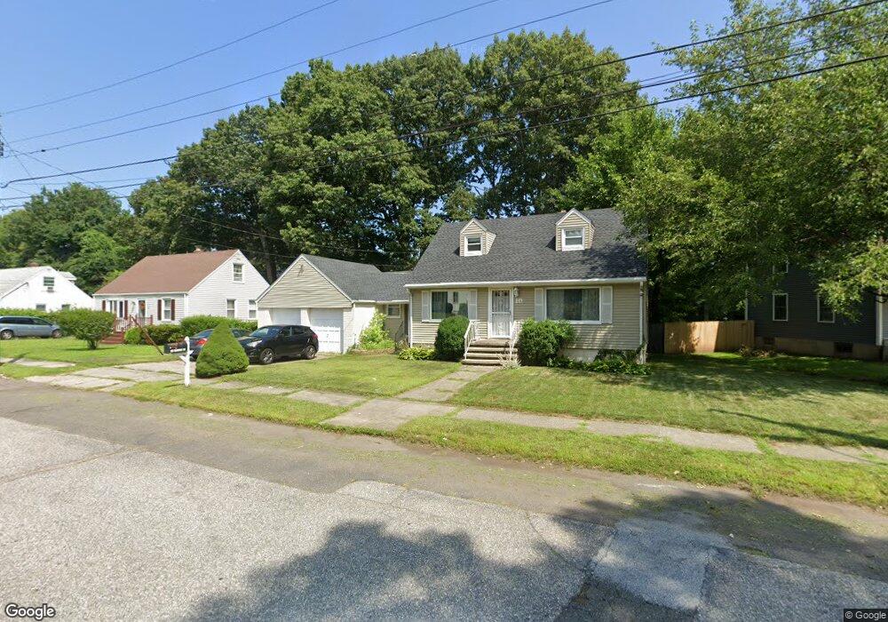 10 Memory Ln, Bridgeport, CT 06606 - photo 1