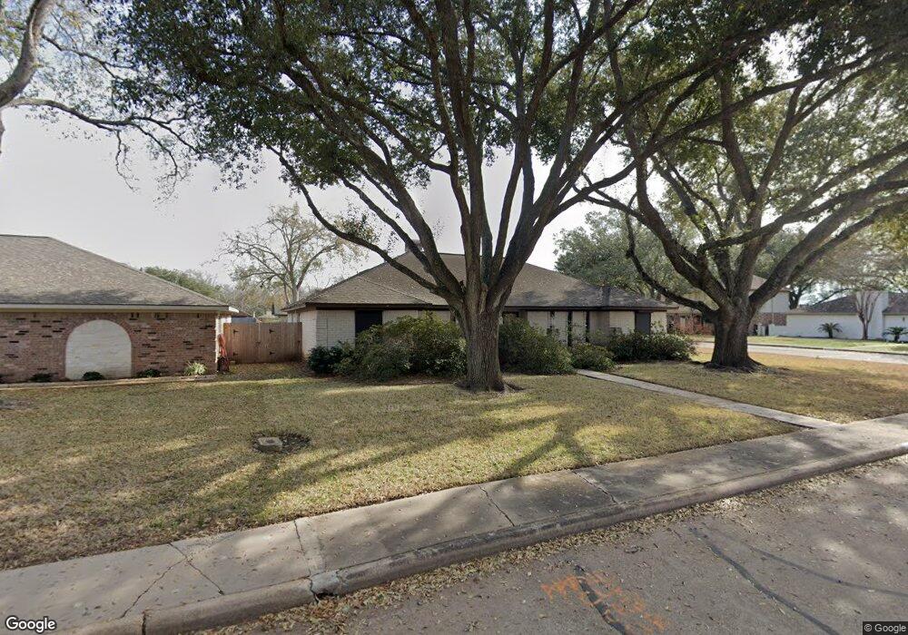 2015 Meadow Ln, Richmond, TX 77469 - photo 1