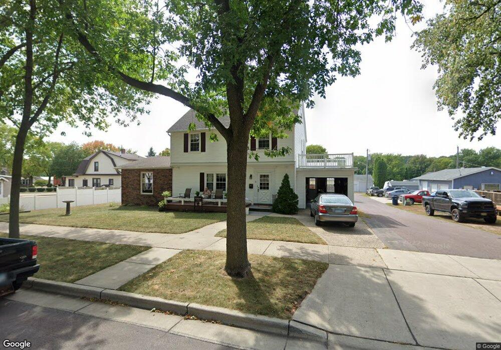 11 N Jefferson St, New Ulm, MN 56073 - photo 1