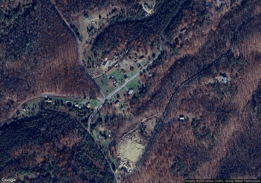 62 Outlaw Trail, Maysville, WV 26833 - photo 1