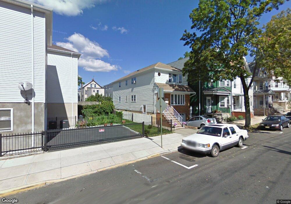 308 Hamilton St unit ONE, Harrison, NJ 07029 - photo 1